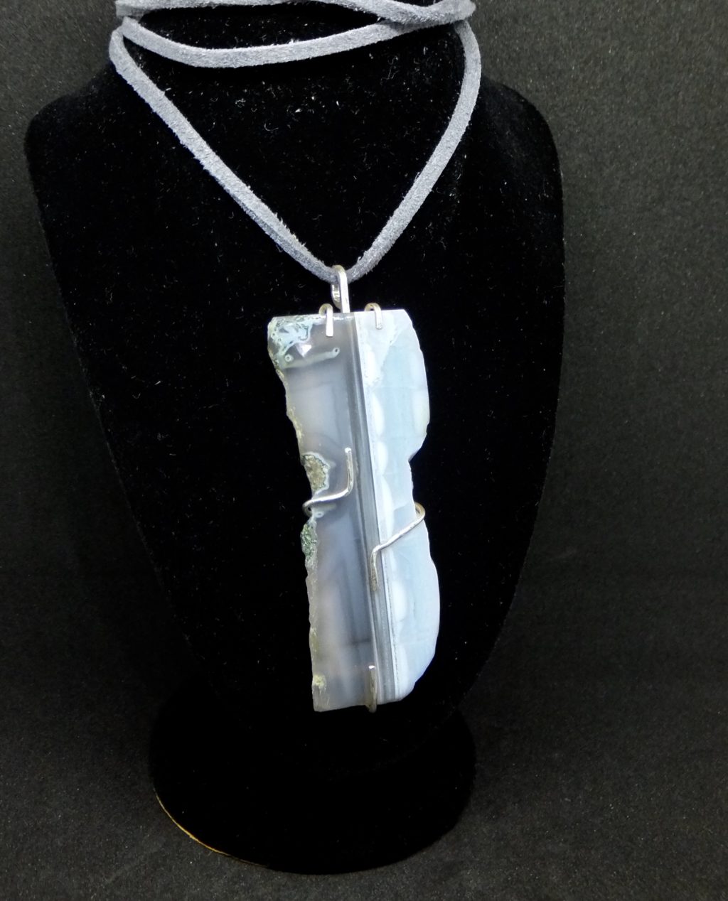 04711938-E336-46F3-84CB-E18FB590B4B5